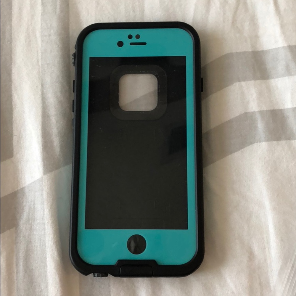 Waterproof phone case